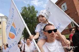 Александр Воложанин