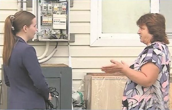 «Вроде в черте города, но будто в глухой деревне»: жители СНТ на Автозаводе постоянно остаются без&nbsp;света&nbsp;