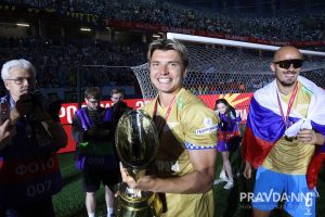 Александр Воложанин