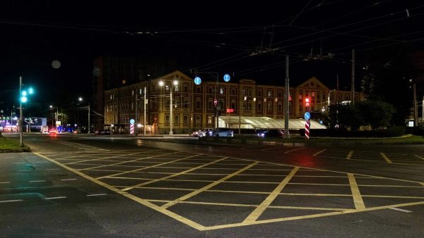 Вафельную разметку нанесли на семи сложных перекрестках в Нижнем Новгороде
