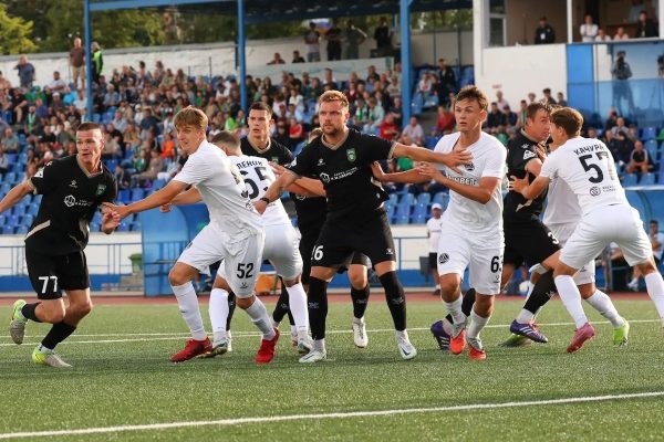 Дзержинский ФК «Химик» выиграл у тальяттинского ФК «Акрон‑2» со счетом 2:0
