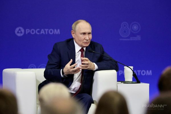 Владимир Путин прокомментировал ситуацию с топливом в стране