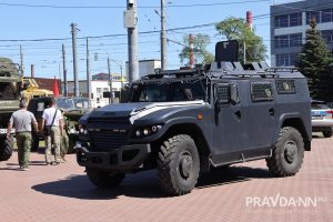 Александр Воложанин
