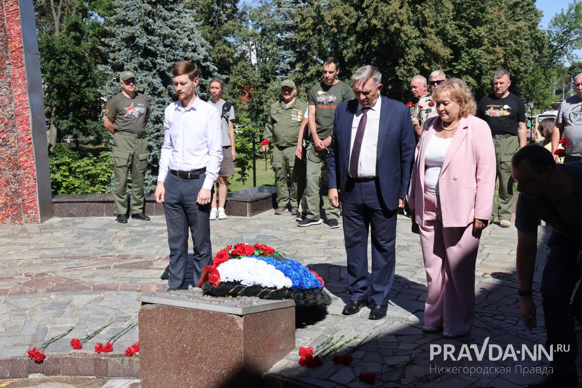 Александр Воложанин