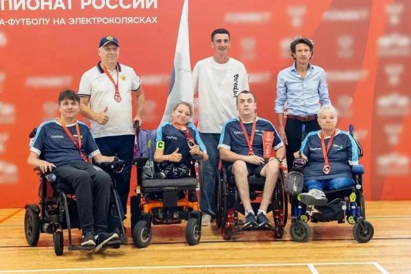 Дзержинский «Парус» завоевал серебро на Чемпионате России по ПОДА-футболу