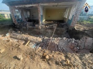 Уголовное дело возбудили после гибели мужчины из-за обрушения дома в Первомайске