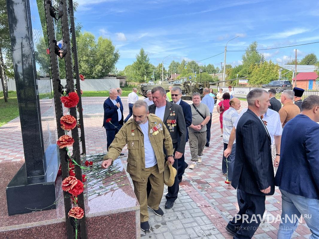 Поздравить тонкинцев с праздником приехали гости из разных уголков региона