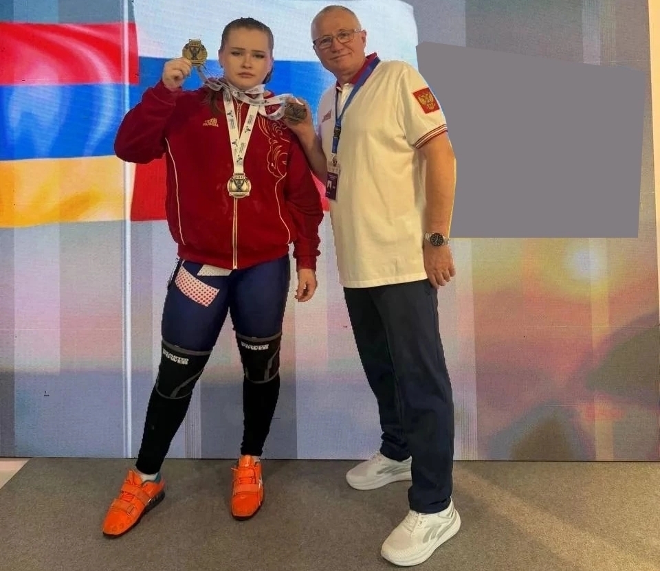 Алёна Козлова выиграла первенство Европы по тяжёлой атлетике