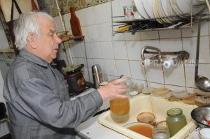 Что делать, если из крана течёт некачественная вода
