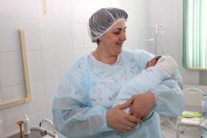 Не только питание: врач рассказала о пяти главных плюсах грудного вскармливания