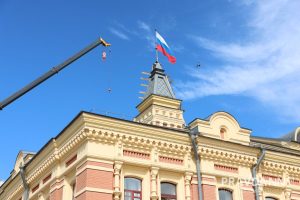На Нижегородской ярмарке водрузили флаги России спустя 100&nbsp;лет