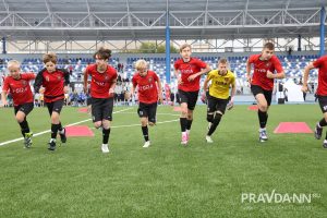 Александр Воложанин