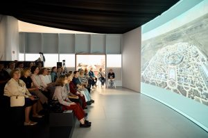 Стартовала параллельная программа мультиформатной выставки «Великая Всероссийская»