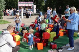 Праздник в День знаний провели в нижегородском парке Станкозавода