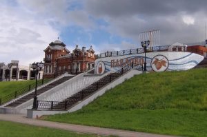 В Павлове реконструировали набережную Оки и парк 40-летия ВЛКСМ