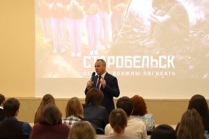 Нижегородские студенты почтили память жертв терактов в Беслане и Старобельске