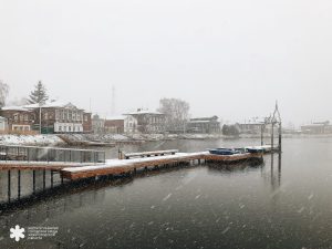 В память о храме Рождества Пресвятой Богородицы на Кабацком озере установлен арт-объект