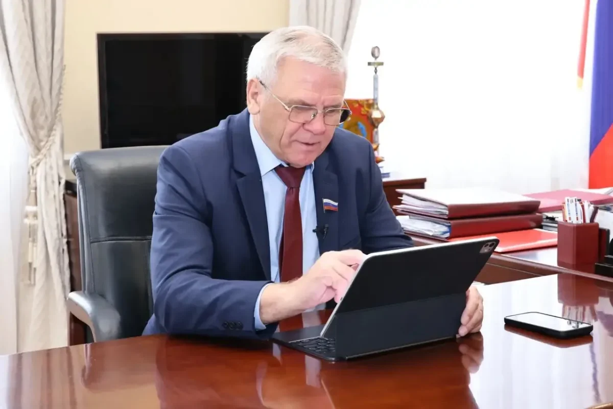 Евгений Люлин проголосовал на выборах дистанционно