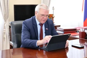 Евгений Люлин проголосовал на выборах дистанционно