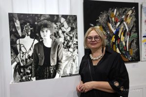 Опубликованы фото с новой выставки «Чёрный пруд. В круге света» в «Рекорде»