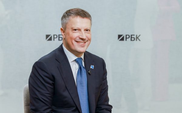 Россияне резко увеличили объем денежных переводов за&nbsp;рубеж