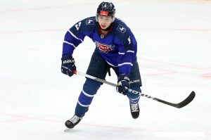 Хоккеисты «Чайки» одержали третью победу подряд