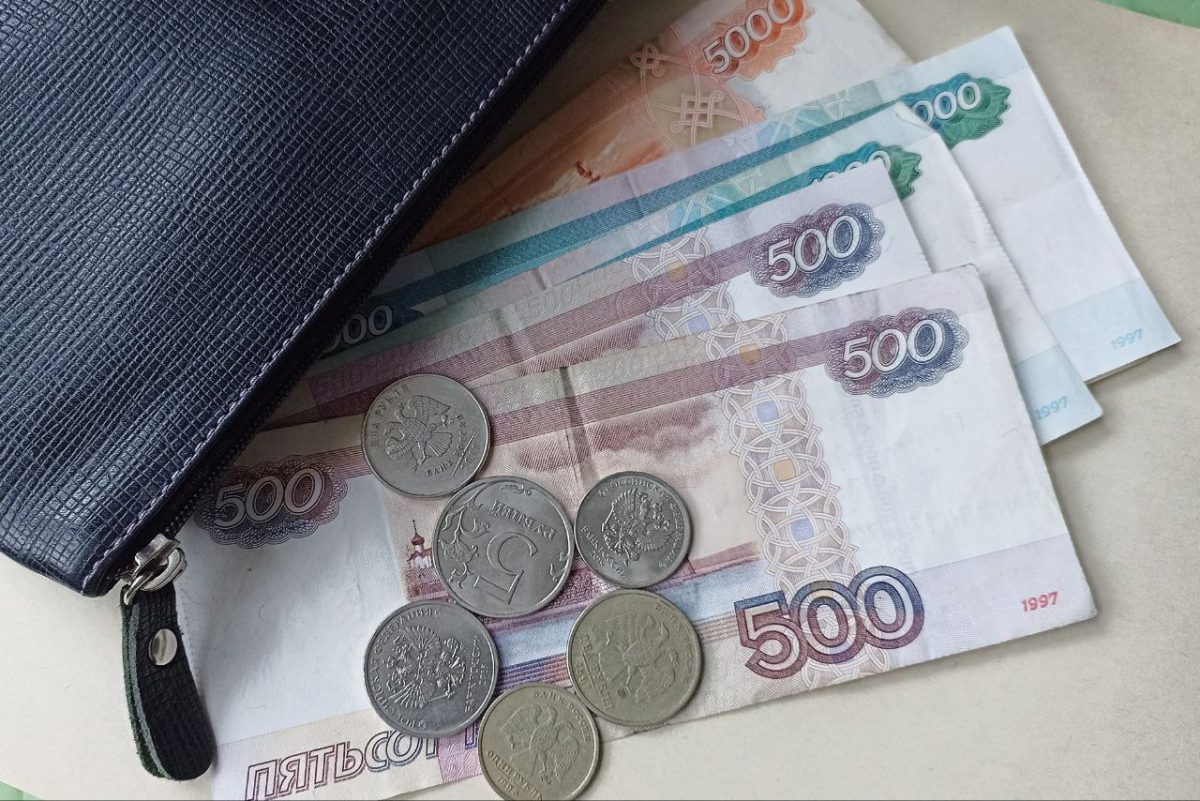 Средний размер пенсии в России за год вырос почти на 2 тысячи рублей