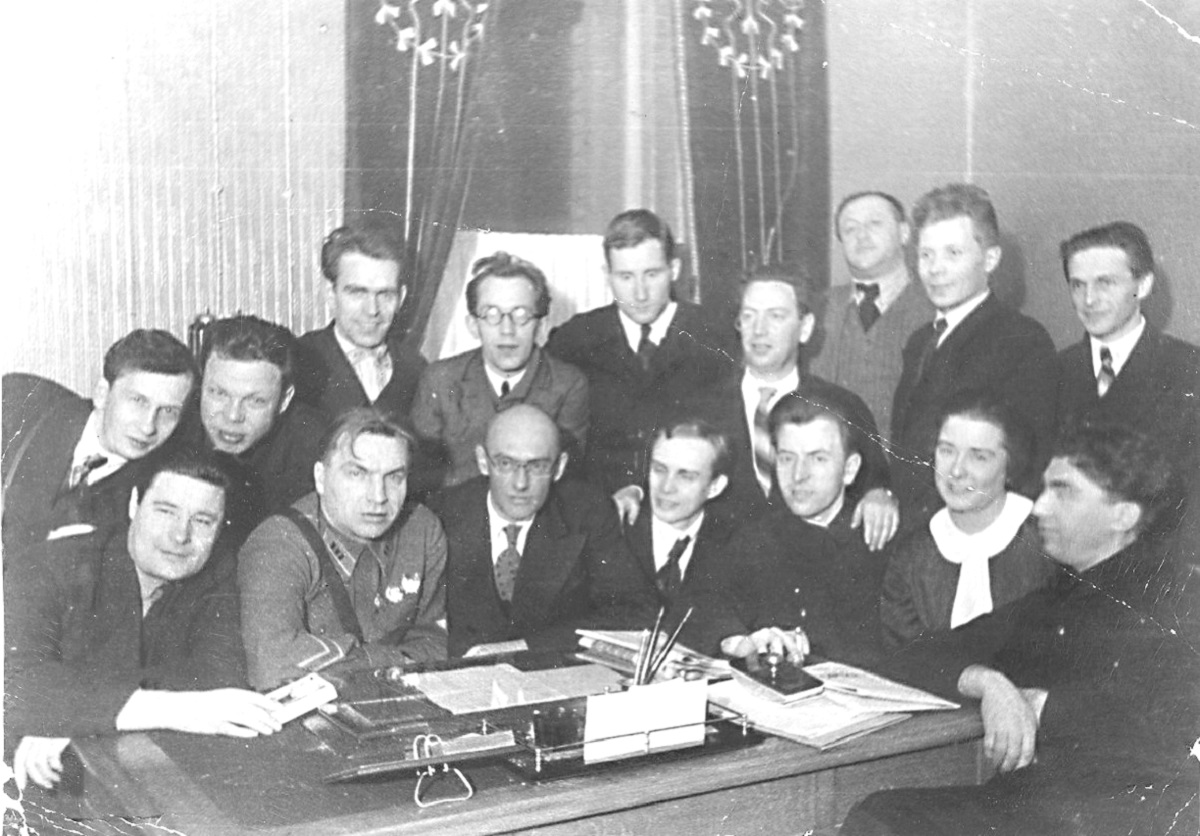 Валерий Чкалов в редакции в 1937 году