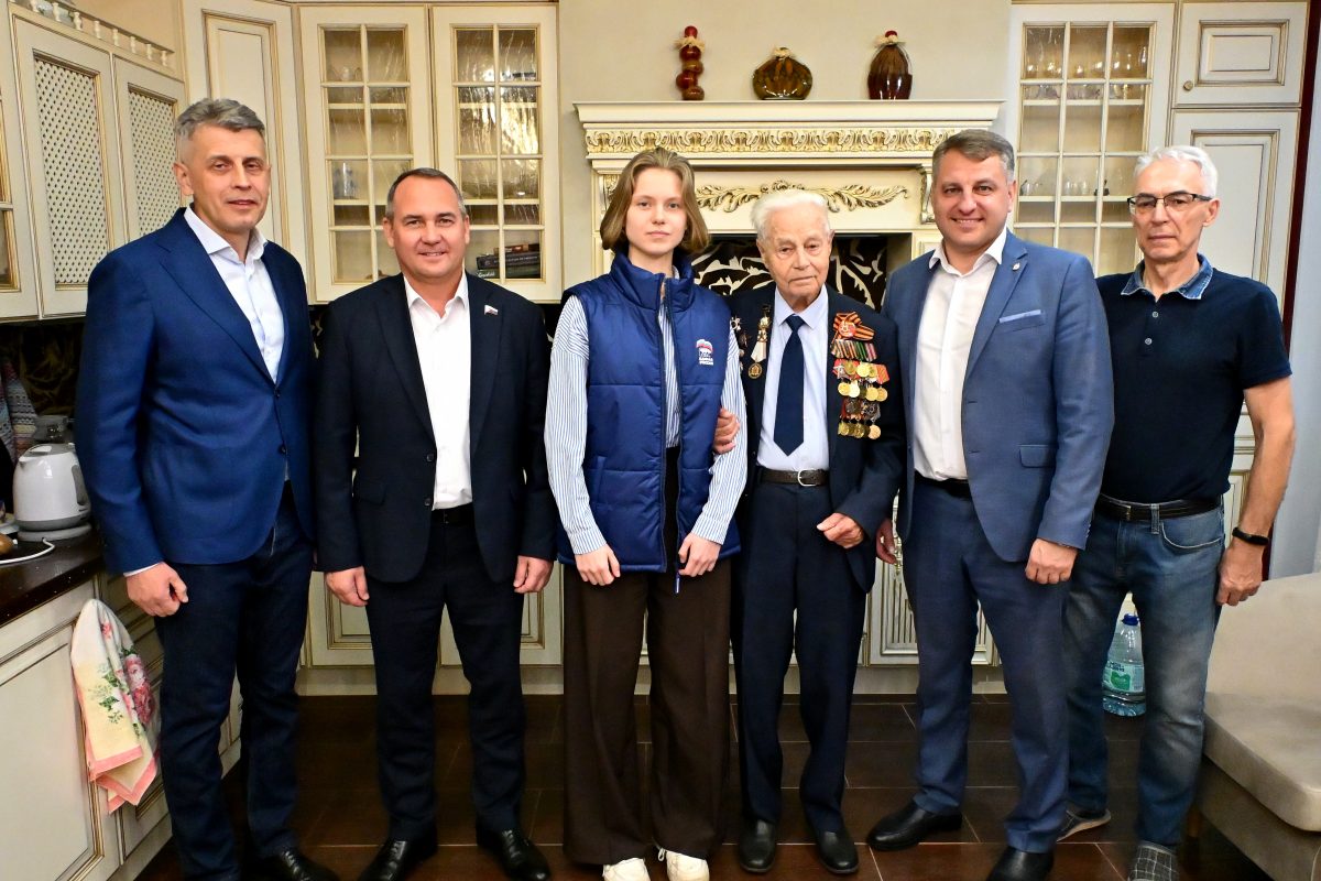101-летие отпраздновал ветеран Великой Отечественной войны Евгений Макаров