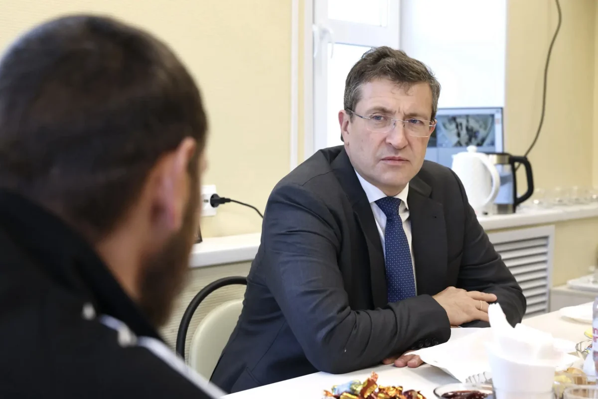 Глеб Никитин поручил организовать поездку в Санкт-Петербург для детей бойцов СВО