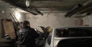 Молодая пара скончалась от отравления угарным газом в автомобиле
