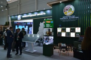 Более 40 нижегородских предприятий представили свою продукцию на стенде региона на агровыставке «Золотая осень»