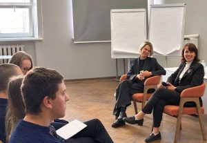 Екатерина Солнцева и Любовь Широкова обсудили с нижегородскими студентами развитие научных сообществ