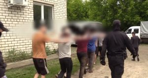 На 2 млн рублей оштрафовали нижегородских предпринимателей за наем 16 мигрантов