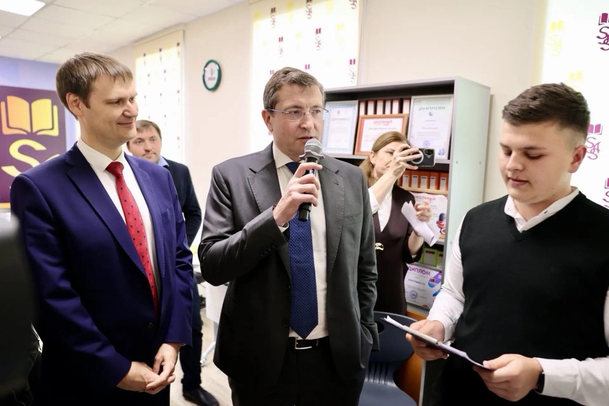 Глеб Никитин оценил состояние соцобъектов Краснооктябрьского округа