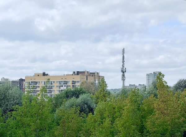 Связь в новостройках: от опции к обязательному стандарту