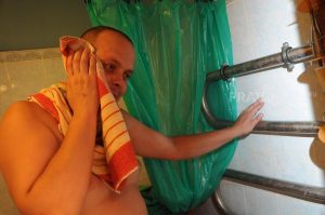 Кто должен менять полотенцесушитель в квартире
