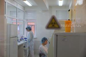 Минус миллион в бюджете: в чем обвиняют руководителя нижегородского СПИД-центра Соломона Апояна