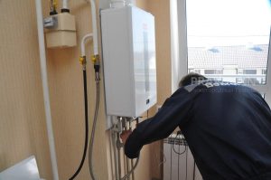 «Откройте! В подъезде утечка»: как не нарваться на лжегазовщиков