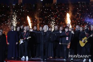 Александр Воложанин